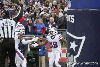 Allen&rsquo;s 3 TDs, McKenzie&rsquo;s big day push Bills past Patriots