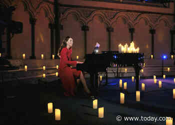 Kate Middleton reveals piano skills in gorgeous Christmas Eve performance