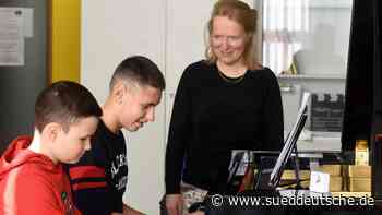 Klavier? Ich? - Süddeutsche Zeitung