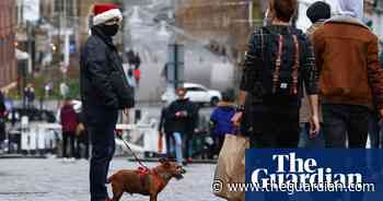 Christmas Eve trade slumps in British high streets over Omicron risk - The Guardian