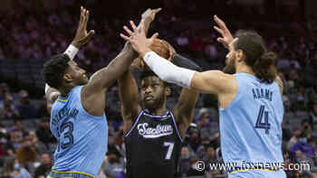 Bane, Grizzlies rout Sacramento 127-102, end 3-game skid