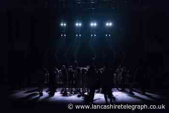 Shows you can see at the Palace Theatre Manchester in 2022 - How to get tickets