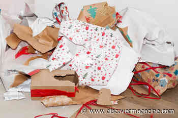 How Holiday Gift Waste Impacts the Environment