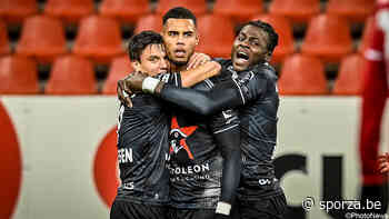 Invaller Gano bezorgt Simons en Zulte Waregem 6 op 6, Standard blijft aanmodderen - sporza.be