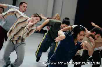 Knaller: Tanzpremiere zu Silvester in Mannheim - Kultur - Schwetzinger Zeitung