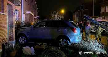 Wagen crasht tegen woning in Boom | Boom | hln.be - Het Laatste Nieuws