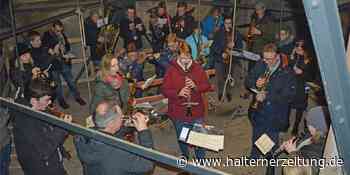 Mit Video: Turmbläser schicken weihnachtliche Grüße aus rund 40 Metern Höhe | Stadtlohn - Halterner Zeitung