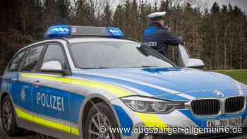 Kratzer und Dellen: Unbekannter demoliert Auto