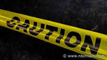 Officials: Small Plane Crash Kills 2 People in Florida