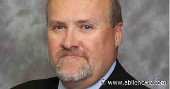 Chuck Scott keeps homage to his father and coach - Abilene Recorder Chronicle