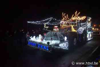 Kerstlichtstoet door de straten van Rummen (Geetbets) | Het Belang van Limburg Mobile - Het Belang van Limburg
