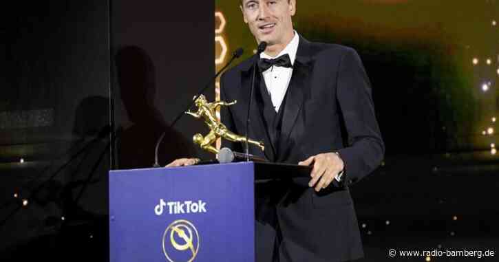 Lewandowski in Dubai mit zwei Trophäen geehrt