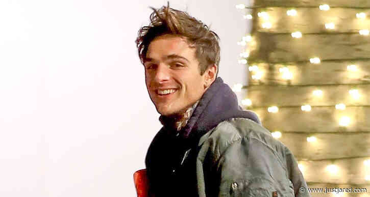 Jacob Elordi is All Smiles While Grabbing Dinner with A Friend