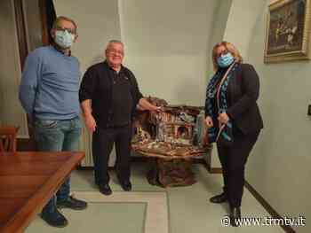 Da Confartigianato Matera la “statuina dell’artigiano” nel presepe della Diocesi Tursi – Lagonegro - TRM Radiotelevisione del Mezzogiorno