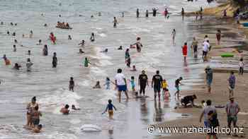 Covid 19 Delta outbreak: Almost 1500 Aucklanders self-isolating during Christmas break - New Zealand Herald