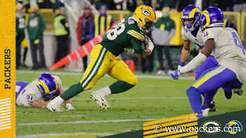 AJ Dillon catches TD pass on opening drive of second half | Packers vs. Rams - Packers.com