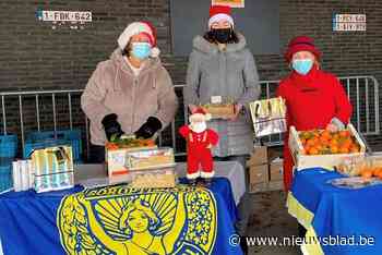 Warme kerst voor 109 Oudenaardse kansarme gezinnen dankzij verkoop kookboek - Het Nieuwsblad