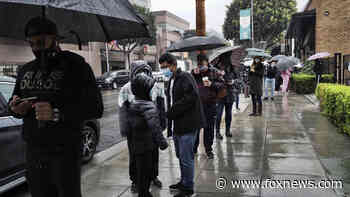 CDC shortens recommended isolation, quarantine period for COVID-19 infected patients amid staffing shortages