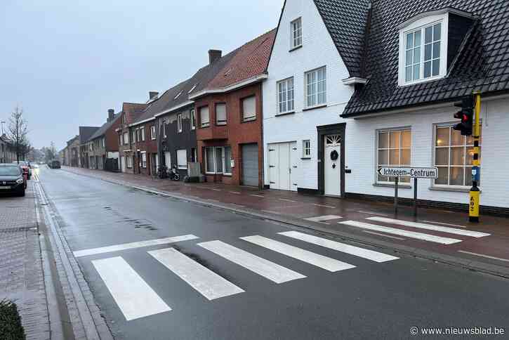 Koerier Michaël (33) zoekt getuigen van aanrijding tijdens ronde: “Al drie maanden zijn mijn linkerarm en hand onbruikbaar”