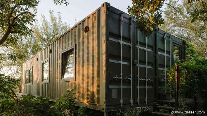 Wiercinski Studio creates portable home from pair of shipping containers