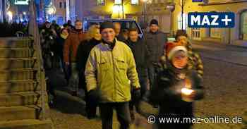 Bad Belzig erlebt Spaziergang gegen Corona-Politik auch zu Weihnachten - Märkische Allgemeine Zeitung