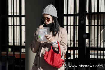 CDC shortens Covid isolation period to 5 days for people without symptoms