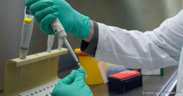 RKI ordnet nun 10.443 Corona-Fälle Omikron zu