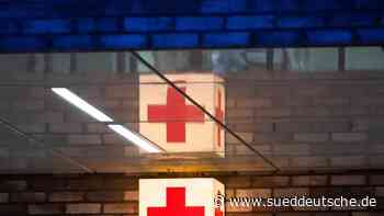 Zahl der Corona-Patienten in Krankenhäusern leicht gestiegen - Süddeutsche Zeitung