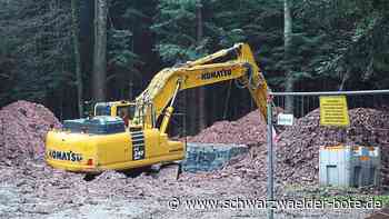 Altes Windrad in Schömberg: Betonfundament wird gerade zerkleinert