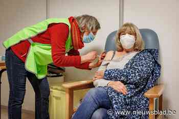 Vaccinatiecentrum Mechelen-Sint-Katelijne-Waver nodigt inwoners uit op XL-prikdagen