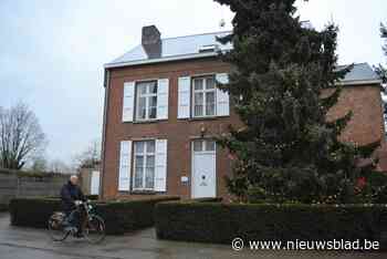 Pagadders met pampers gaan pastorie Viersel inpalmen