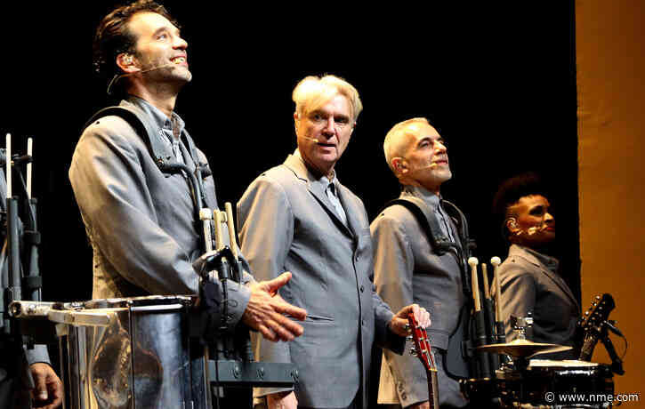David Byrne’s ‘American Utopia’ resumes with modified show amid Omicron surge in New York
