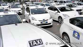 taxi a tariffa agevolata, a Siena corse a 3 euro per gli over65 - Agenzia Impress