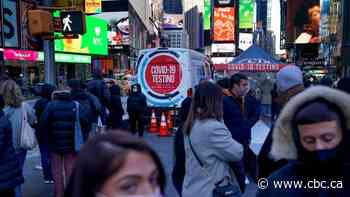 U.S. move to shorten COVID-19 isolation stirs confusion, doubt