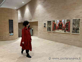 La staged photography di Monia Marchionni conquista (e racconta) Fermo - CorriereNews