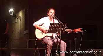 La playlist di Marcorè in concerto a Cagli: «De Andrè, Gaber, De Gregori e Fossati sono i miei punti di riferimento» - corriereadriatico.it