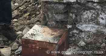 1887 time capsule 'discovered' under Robert E Lee statue - Grimsby Live