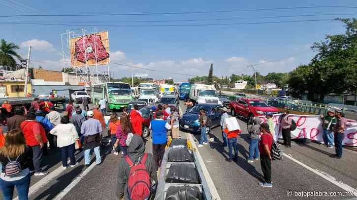 Alcalde de Cuernavaca retiene pagos de prestaciones a trabajadores; cierran Paso Exprés - Bajo Palabra Noticias