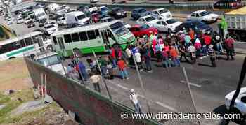 Atención: bloqueo en el Paso Express Cuernavaca y en la Paloma de la Paz - Diario de Morelos
