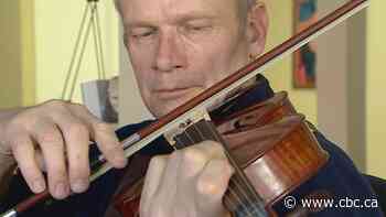 High River violin maker shaping new generation of instrument builders