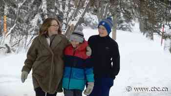 Classes set to resume at Alberta's K-12 schools as Omicron cases climb