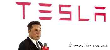 Tesla-Aktie moderat im Minus: Musk schlägt weitere Tesla-Anteile für Milliardenbetrag los