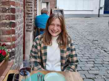 Paulien Zwaenepoel uit Tielt werd 21 in 21: “Opleiding is mijn grootste hobby” - KW.be - KW.be