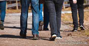 'Lichterspaziergänge' in Erlangen-Höchstadt: Landratsamt warnt vor illegalen Versammlungen - inFranken.de