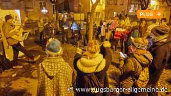 Das sind die Augsburger, die jeden Montag auf dem Holbeinplatz singen - Augsburger Allgemeine