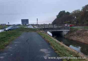 Man rescued after car ends up in river - Spalding Today