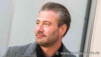 Mit fast 50: Popsänger Sasha ärgert sich über seine Augen - Süddeutsche Zeitung