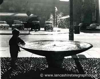 When fountains were a feature of Accrington town centre