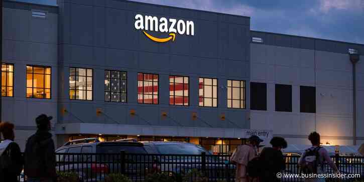 I work at the Amazon warehouse trying to unionize in Staten Island. I like my job — except the unpaid time.