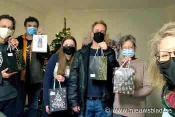 PVDA schenkt pakketten aan gezinnen in armoede (Geel) - Het Nieuwsblad